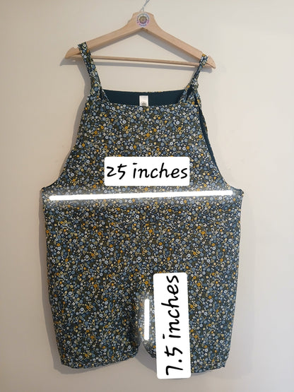 Blue floral dungaree shorts- size 20